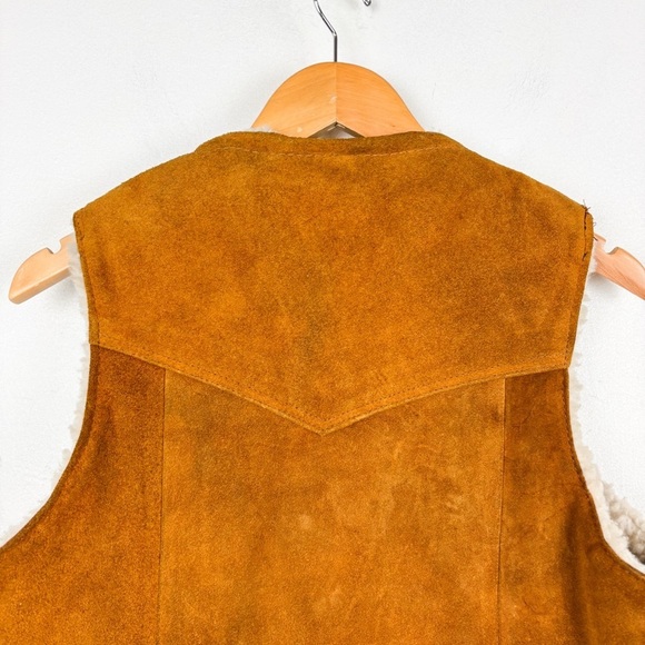 Vintage Men’s Suede Leather Sherpa Lined Vest Sz M - Picture 5 of 10